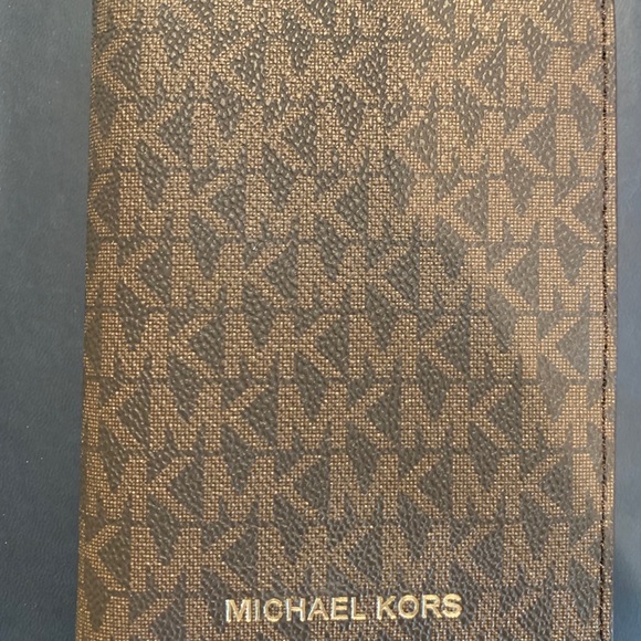Michael Kors Handbags - Michael Kors passport wallet